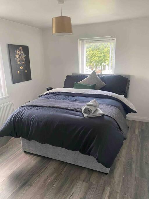 Conveniently Located, Close To City And Quiet Area Londonderry Exterior foto